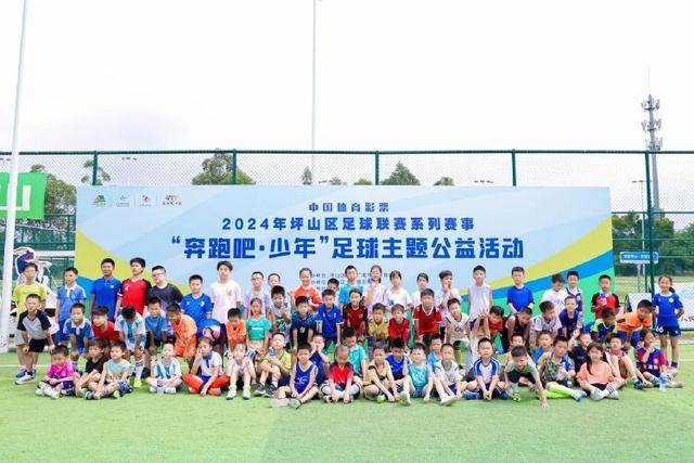 奥斯卡谈转会中国的决定：受邀薪资难以拒绝